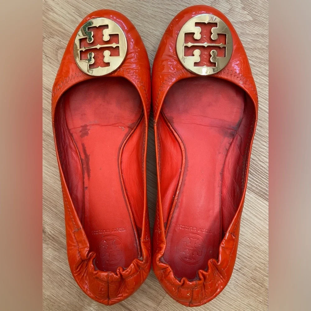 Tory Burch Reva Coral Orange Logo Patent Leather Ballet Flats Womens Size 10